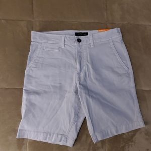 American Eagle Classic At the Knee Extreme Flex Shorts